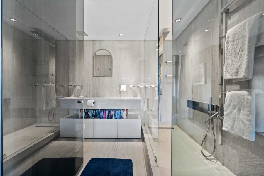 3 Bedroom Property for Sale in Mouille Point Western Cape